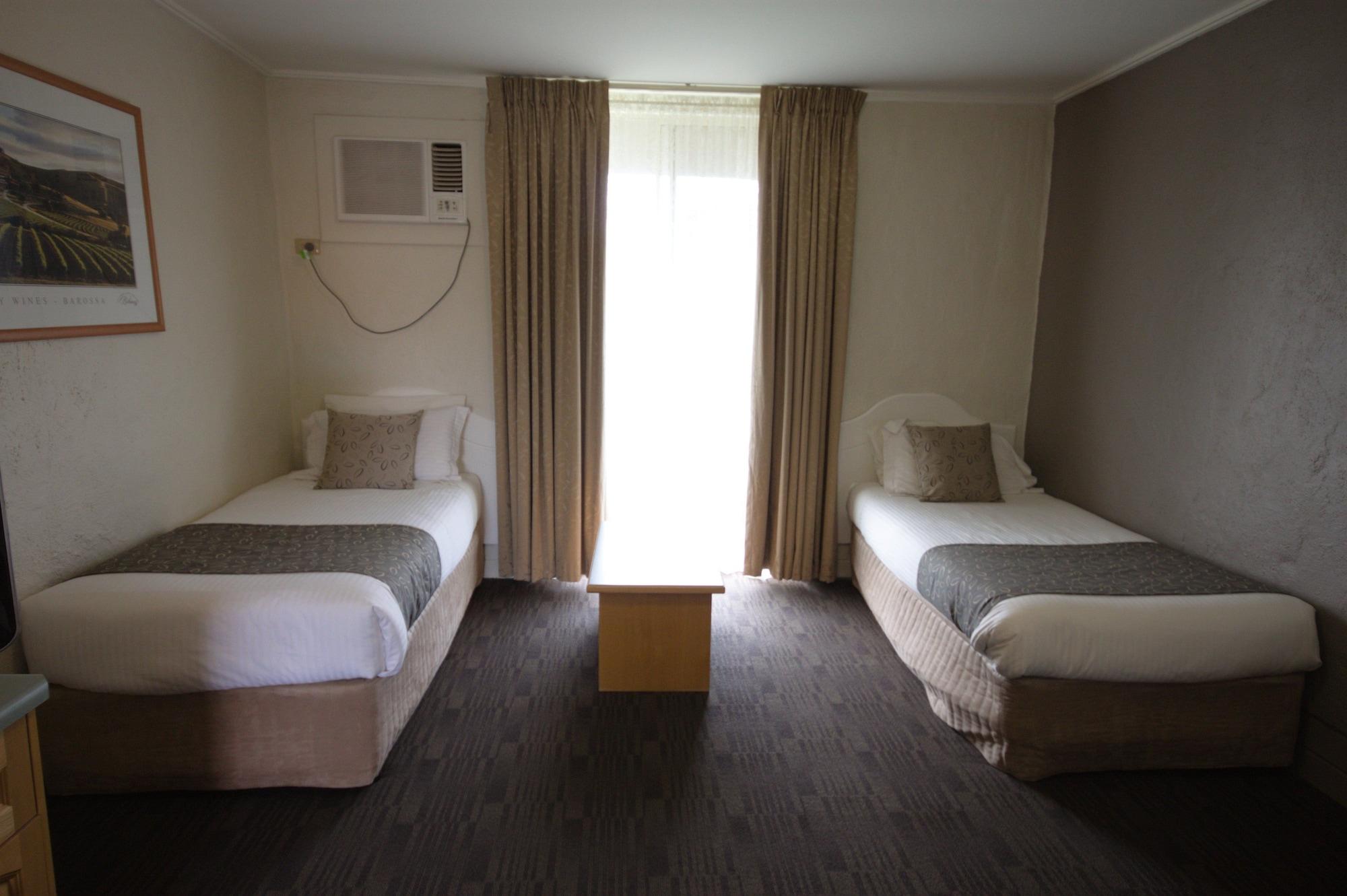Barossa Weintal Hotel Танунда Экстерьер фото