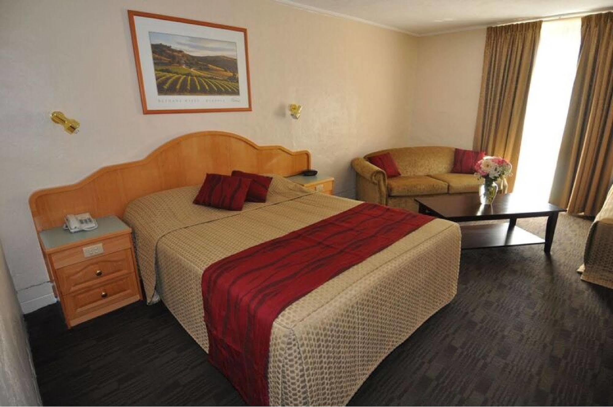 Barossa Weintal Hotel Танунда Экстерьер фото